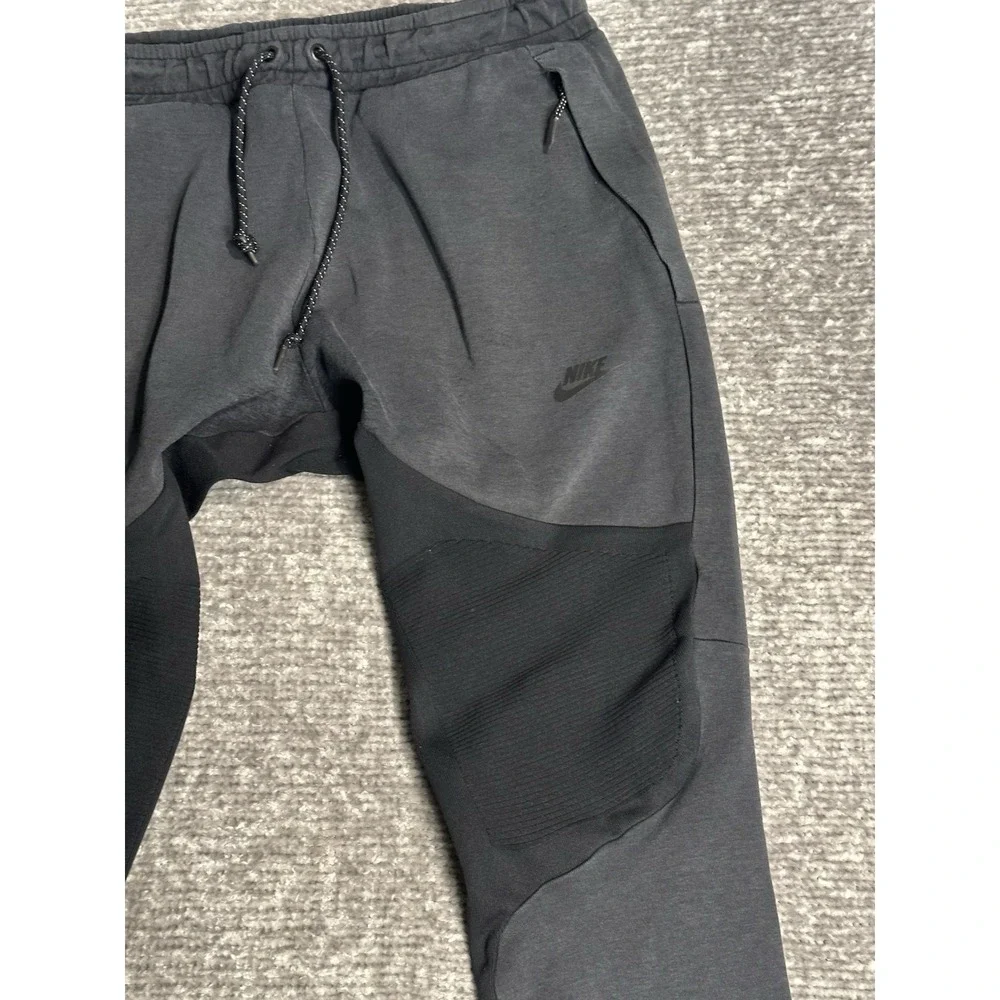Nike Tech Fleece Joggers Mens Medium Black Slim Fit Moto Sweatpants